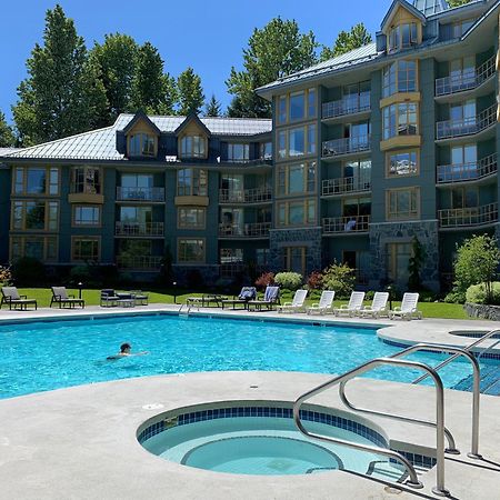 Spring Summer Special Cascade Lodge Suite Wifi 2 Hot Tubs Pool Gym Sauna Ski & Bike Storage Room Whistler Exterior foto