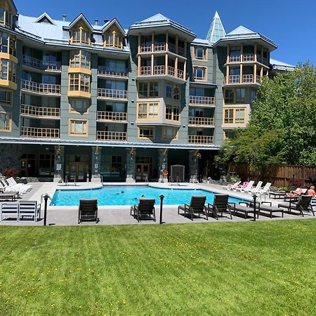 Spring Summer Special Cascade Lodge Suite Wifi 2 Hot Tubs Pool Gym Sauna Ski & Bike Storage Room Whistler Exterior foto